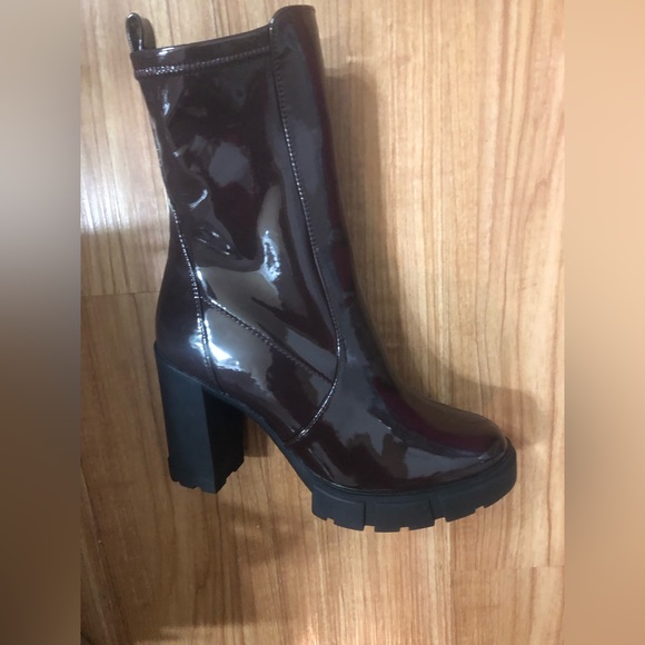 Aldo Illanna brown patent pull-on lug sole heeled ankle boots size 10 new - Picture 13 of 15